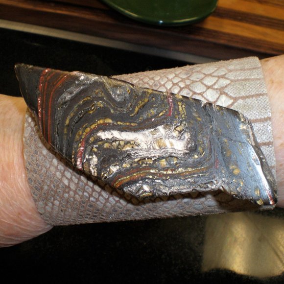 WIDE LEATHER CUFF Bracelet Gorgeous HUGE Agate WOW - Picture 6 of 6